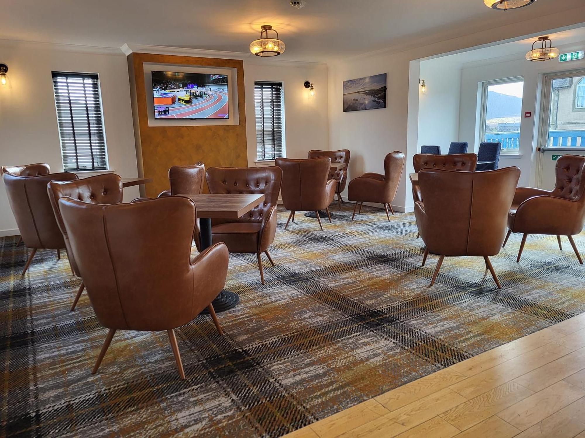 Hamersay Hotel Lochmaddy Ngoại thất bức ảnh